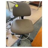 MID CENTURY MODERN FURNITURE - CHAIR MID CENTURY MODERN FURNITURE - CHAIR