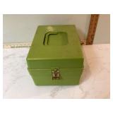 Gun cleaning supplies storage box Gun cleaning supplies storage box