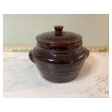 VINTAGE MARCREST BEAN POT VINTAGE MARCREST BEAN POT
