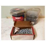 Drywall screws with sharp threads and a smooth shank for easy installation Drywall screws with sharp threads and a smooth shank for easy installation