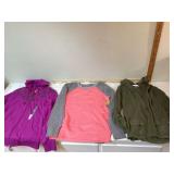 7 NEW WOMEN’S CLOTHING PIECES 7 NEW WOMEN’S CLOTHING PIECES