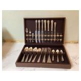 Stainless steel cutlery in a box Stainless steel cutlery in a box