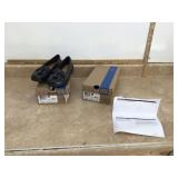 2 PAIR CLARKS ASHLAND BUBBLE SHOES