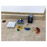 VARIOUS GLASS DECOR PIECES - GLASS
