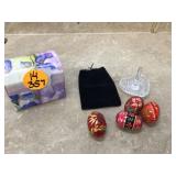 Multiple jewelry storage options