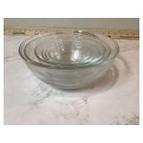 Set of 6 clear glass nesting bowls