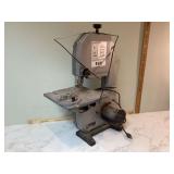RYOBI 9” BAND SAW - TOOLS