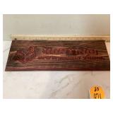 WOODEN HUNTING SIGN