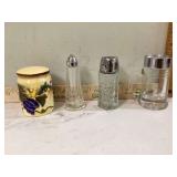 Old salt & pepper shakers