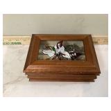 Jewelry box with 12 rings several necklaces 1