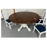 CLAWFOOT SOLID WOOD DINING TABLE WITH 1 LEAF AND 4 CHAIRS