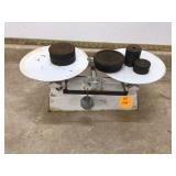MANUAL SCALE WITH WEIGHTS - TOOLS