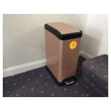 SMALL TRASH CAN - HOUSEHOLD MISC