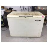Large capacity coldspot technology chest freezer