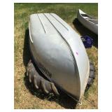 12’ ALUMINUM BOAT WITH OARS