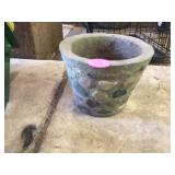 STONE CEMENT FLOWER POT - LAWN & GARDEN