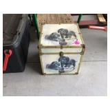 Storage box with puppy-themed design