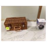Compact storage basket with built-in picnic functionality and a 2x2 slide