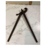 Vintage metal gripping tool - blacksmiths tongs