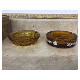 Amber glass ashtrays in two sizes 5 stars and