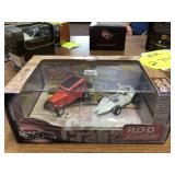 DIE-CAST  PLASTIC MODELS