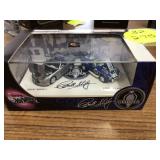 DIE-CAST  PLASTIC MODELS