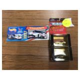 DIE-CAST  PLASTIC MODELS