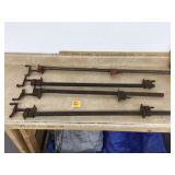 4 PIPE CLAMPS - TOOLS