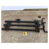 3 PIPE CLAMPS