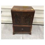 MID CENTURY MODERN FURNITURE