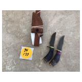 2 DAMASCUS RAM HORN SKINNING KNIVES