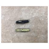 2 POCKET KNIVES