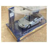 DIE-CAST MODEL