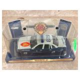 DIE-CAST MODEL