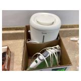 Syvio humidifier compact sleek designBlack & Decker iron