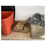 TOTE WITH THROW RUGS - HOUSEHOLD MISC