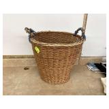 LARGE WICKER BASKET