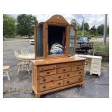 MID CENTURY MODERN FURNITURE
