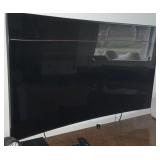 Samsung Smart 55 inch. Curved screen, 4 way wall