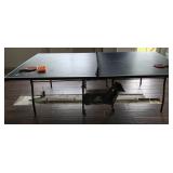 East Point Ping pong table with balls and paddles