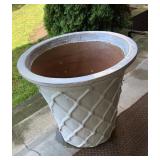 Large plant pot, 19" round, 20" tall