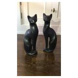 Set of two black ceramic cats