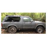 1988 GMC Jimmy 4 x 4 ** Vin#1GKCT18R1J852917, 1988 GMC Jimmy 4 x 4 ** Vin#1GKCT18R1J852917,
