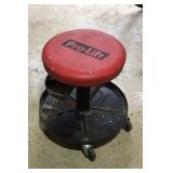 Pro- lift tool stool