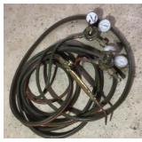 Acetylene torch hose with gauges and tip