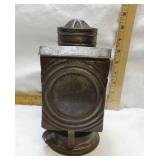 DARK ROOM LANTERN