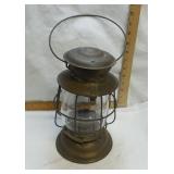 LEADER LANTERN