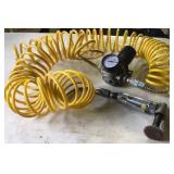 Central pneumatic grinding tool, with gauge and