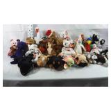 25 various TY Beanie Babies unsearched