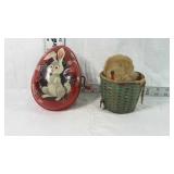 1 Wind up Dog and 1 Wind up bunny toy